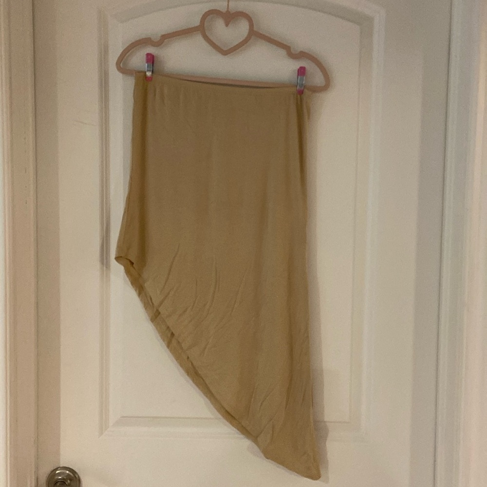FP BEACH cover up skirt. Size XS NWOT​​​​​​​​